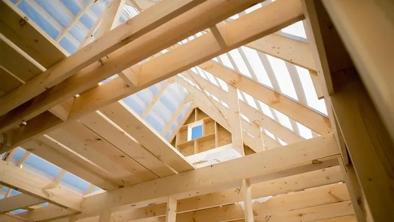 Jakie są realne koszty budowy domu drewnianego pod klucz?