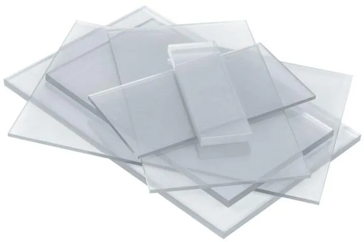 Materiały do montażu pleksi