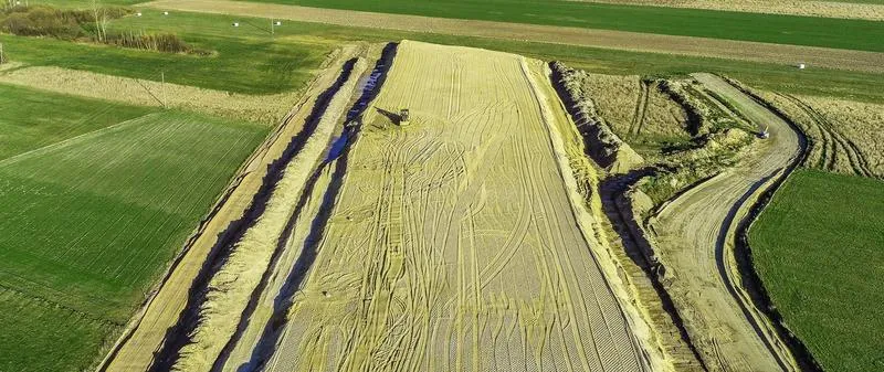 Nawierzchnia betonowa i asfaltowa