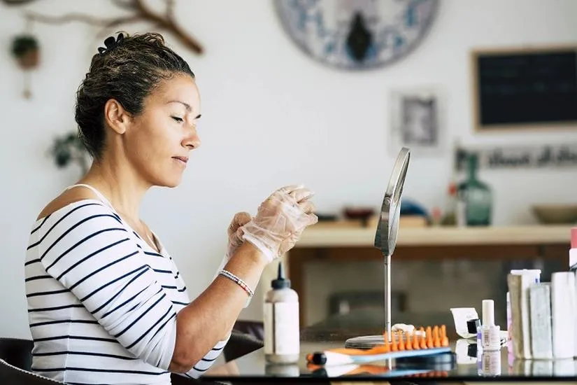 Skuteczne sposoby na farbowane włosy