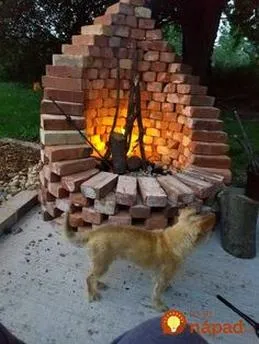Wyjątkowy grill w ogrodzie