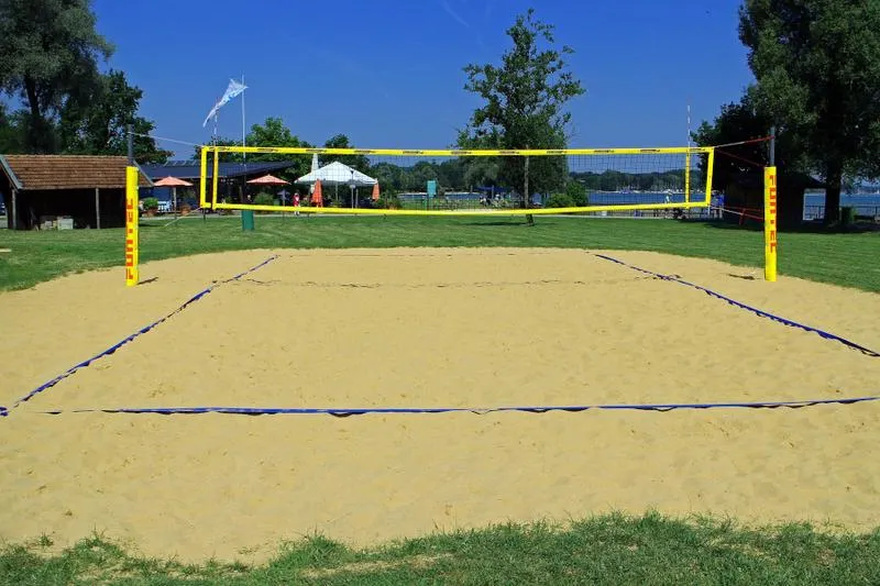 Wymiary boiska do siatkówki plażowej